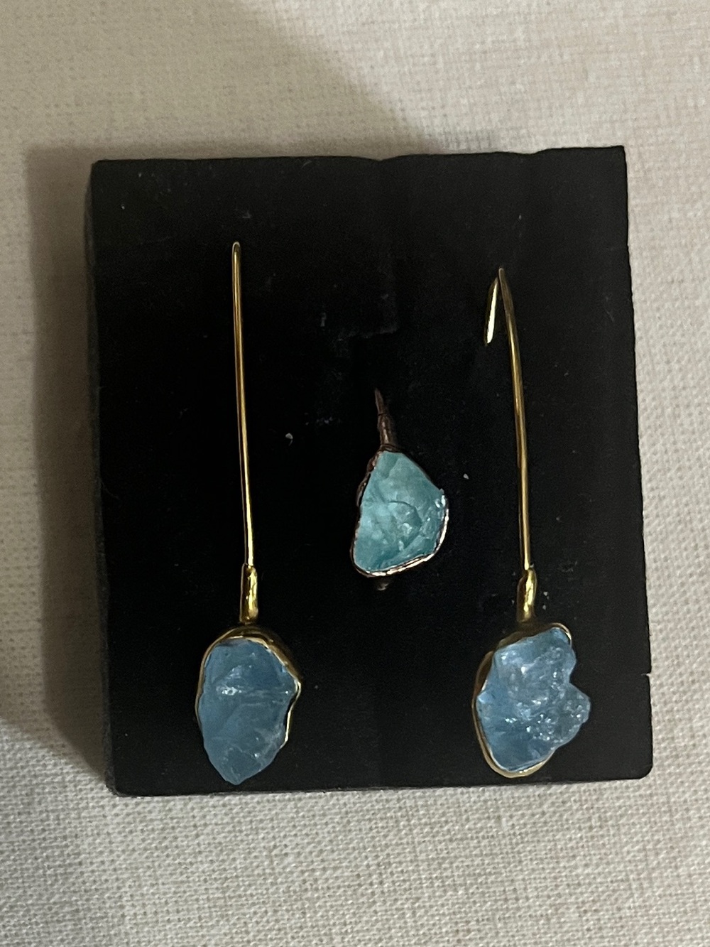 Ringcrush 24K Gold Filled Baby Blue Apatite Ring & Drop Earrings Set